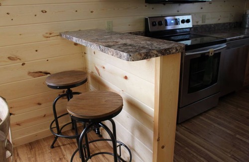 Branson West Cabin | Lake Front Cabin at Lazy Lee's Resort on Table Rock Lake