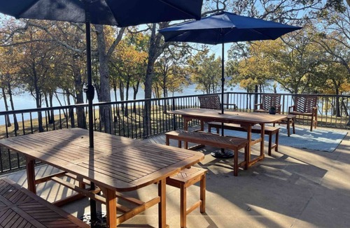 Kimberling City House | Lake Front Home with the Best Views on Table Rock Lake. Sleeps 16