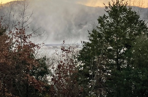Lampe Ski Chalet | Lake View, 3 Decks, King Bed, Fire Pit, Dogwood Canyon-15 min.