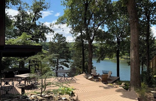Lake Catherine House | Lakefront Escape in Hot Springs 2BR/2BA, Hot Tub, Fireplace & Boat Slips