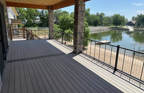 LaPlatte I House | Lakefront Bellevue Retreat 3BR/3BA Scenic Waterfront Escape