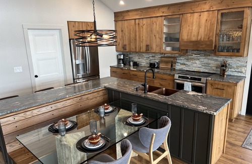 Shell Knob House | Lakefront Luxe | King Beds | Near Table Rock Lake