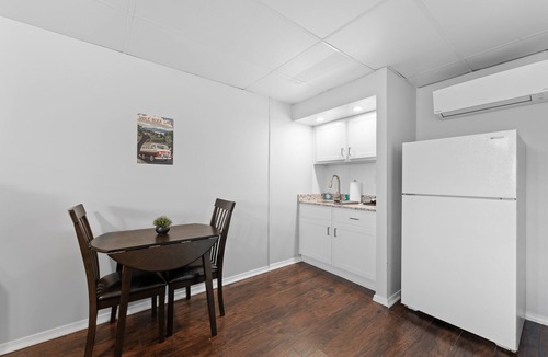 Indian Point Condo | Lakeside Bliss: Your Ideal Escape!