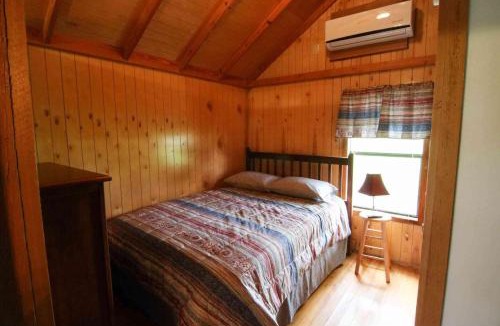 Mead House | Lakeview Cedar Cabin - 7