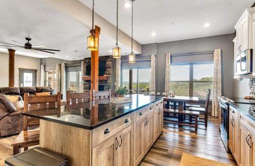 Table Rock House | Lakeview Green