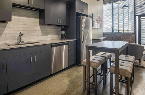 Uptown Apartment | Landing | Amazing 2BD in Uptown