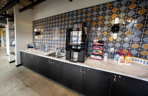 Uptown Apartment | Landing | Amazing 2BD in Uptown