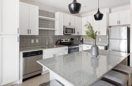 Rock Creek Apartment | Landing | Beautiful 1BD, Gym, Courtyard