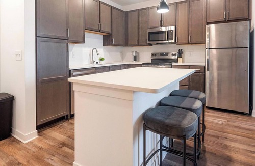 Cordova Apartment | Landing | Beautiful 1BD, Clubhouse