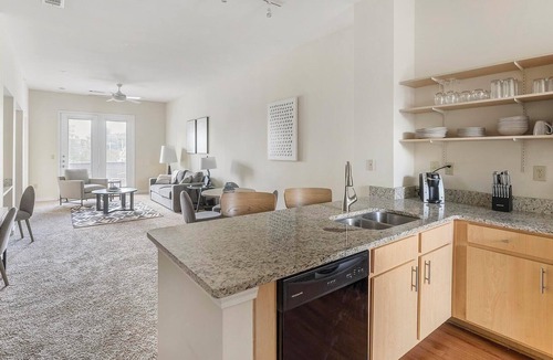 New Pathways Apartment | Landing | Beautiful 2BD, Pool, Gym