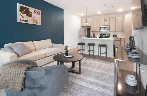 Cordova Apartment | Landing | Chic 1BD, Gym, Yoga Studio