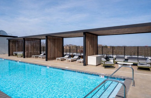Southwest Raleigh Apartment | Landing | Chic Studio in Caraleigh