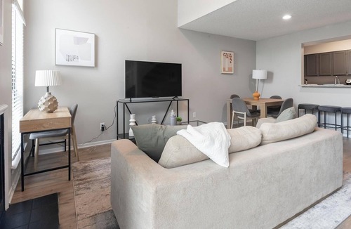 Cordova Apartment | Landing | Incredible 2BD, Gym, Clubhouse