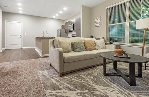 Chesterfield Apartment | Landing | Incredible 1BD, Courtyard, Gym