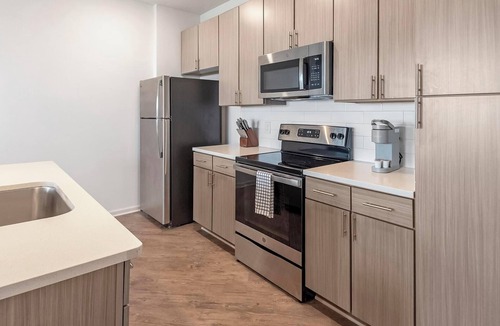 Cordova Apartment | Landing | Modern 1BD, Clubhouse, Yoga Studio