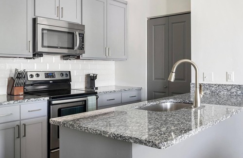 Green Hills Apartment | Landing | Spectacular 1BD, Gym, Courtyard