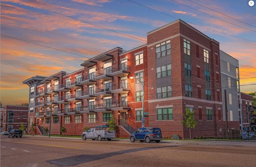Midtown Apartment | Landing | Spectacular 1BD, Clubhouse, Pool