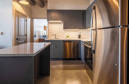 Uptown Apartment | Landing | Spectacular 2BD in Uptown