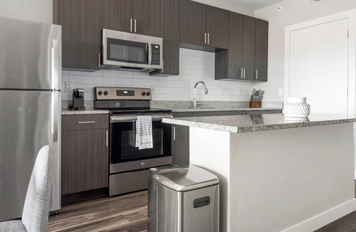 Edwardsville Apartment | Landing | Stunning 1BD, Clubhouse, Gym