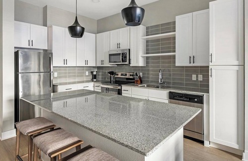 Rock Creek Apartment | Landing | Stunning 1BD, Gym, Courtyard