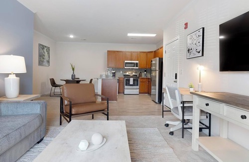 Hillsborough Apartment | Landing | Stunning 2BD, Clubhouse, Gym