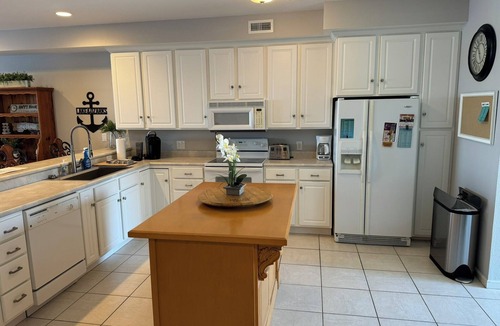 Osage Beach Condo | Lands End Condo 3Bd/3Bath End Unit with Amazing Main Channel View, Newly Updated