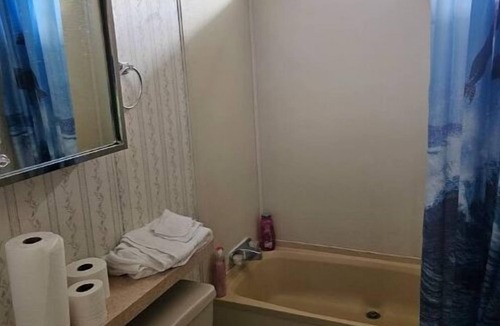 Hopeton House | Large cozy cuntry home, pet friendly, ATV and hunter friendly.