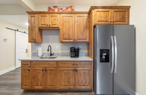 Indian Point House | Ldg 10 Ozark Sunset - Private Hot Tub -Indoor Pool