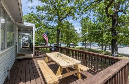 Kimberling City House | Lighthouse 5
