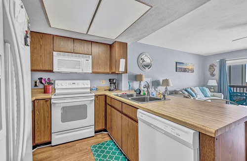 Surf City Condo | Linens, Snacks & Sea Included