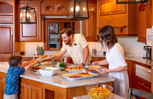 Blue Eye House | Look no further for your own private oasis on Table Rock Lake!
