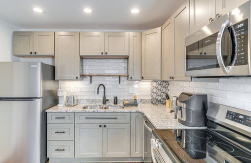 Merriwether Apartment | Louisville Charm Near the Derby: Apt w/Yard!