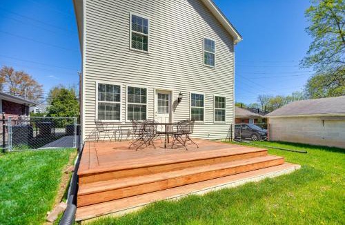 Lyndon House | Louisville Retreat w/Deck ~ 11 Mi to Downtown!