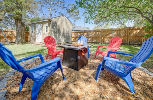 Morehead City House | Lovely Morehead City Home w/Fire Pit & Gas Grill
