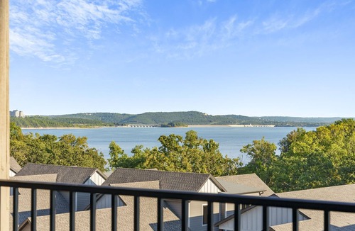 Indian Point Apartment | Lovely Walk-in Family Condo plus Lock-off Access Suite - Indian Point (U1206AB)
