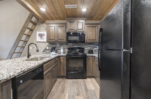 Indian Point Apartment | Luxurious 3BR + Loft with Fantastic View of the Lake! - Indian Point (U1115)