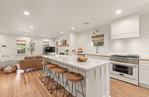Tulsa House | Luxury 3BD 2bath Near EXPO & TU