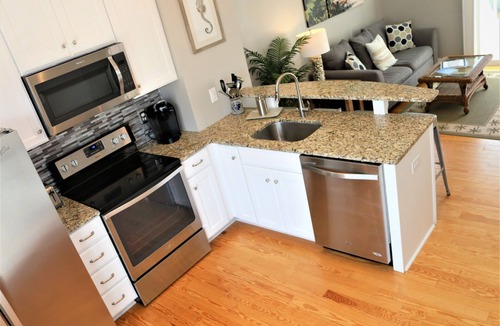 Atlantic Beach House | Luxury Atlantic Beach Retreat-2 Masters-Pool-Steps to Ocean-Restaurants & Bars