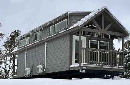 Williams Cabin | Luxury Cabin with Mountain View 4B