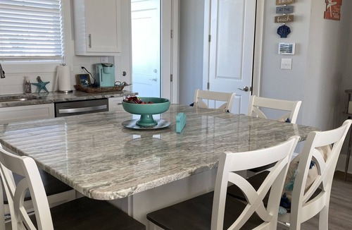 Emerald Isle Condo | Luxury Condo at Emerald Isle!