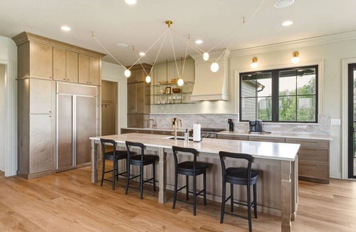Simpsonville House | Luxury Country Retreat | Sleeps 15 | Bourbon Trail
