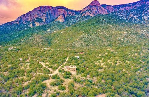 Placitas Villa | Luxury of the Ritz set in the National Forest