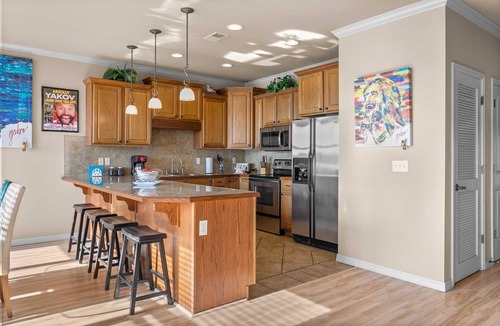 Hollister Condo | Luxury on Table Rock Lake! - Pet-Friendly, 2 Bedroom Suites, Marina, Pool-C6