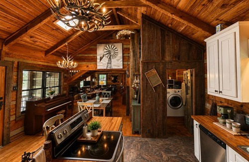 Smoky Mountains House | Magical Private Creekside Cabin in the Smokies