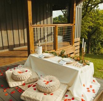 Maryville House | Magical Tennessee Tiny House with a Rooftop Deck