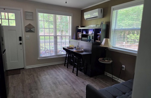 Hampstead Apartment | Magnolia Meadows