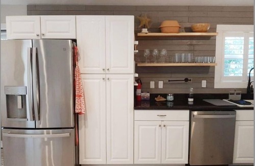 Sneads Ferry Cottage | Mariposa is minutes to N Topsail Beach, and Chadwick Bay, NC OFF SEASON RATES