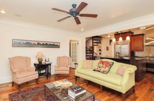 Oxford House | Masterpiece on the Square by Apex Short Term Stays