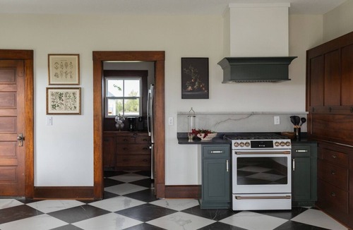 Cumming House | Middlebrook Farmhouse
