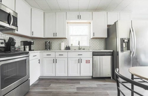 East Brainerd Apartment | Modern, Peaceful 1 Bedroom